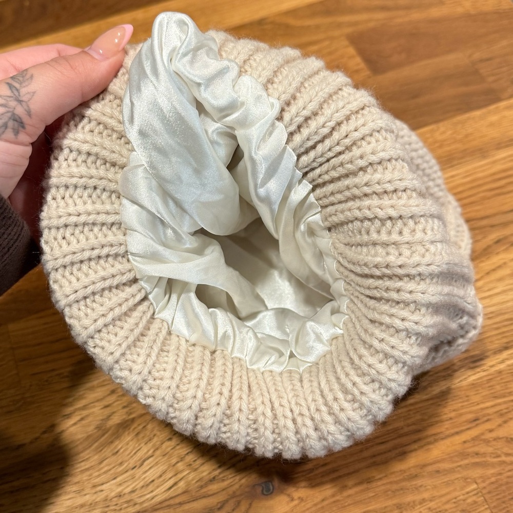 Beanie Bundle - Picture 4 of 9